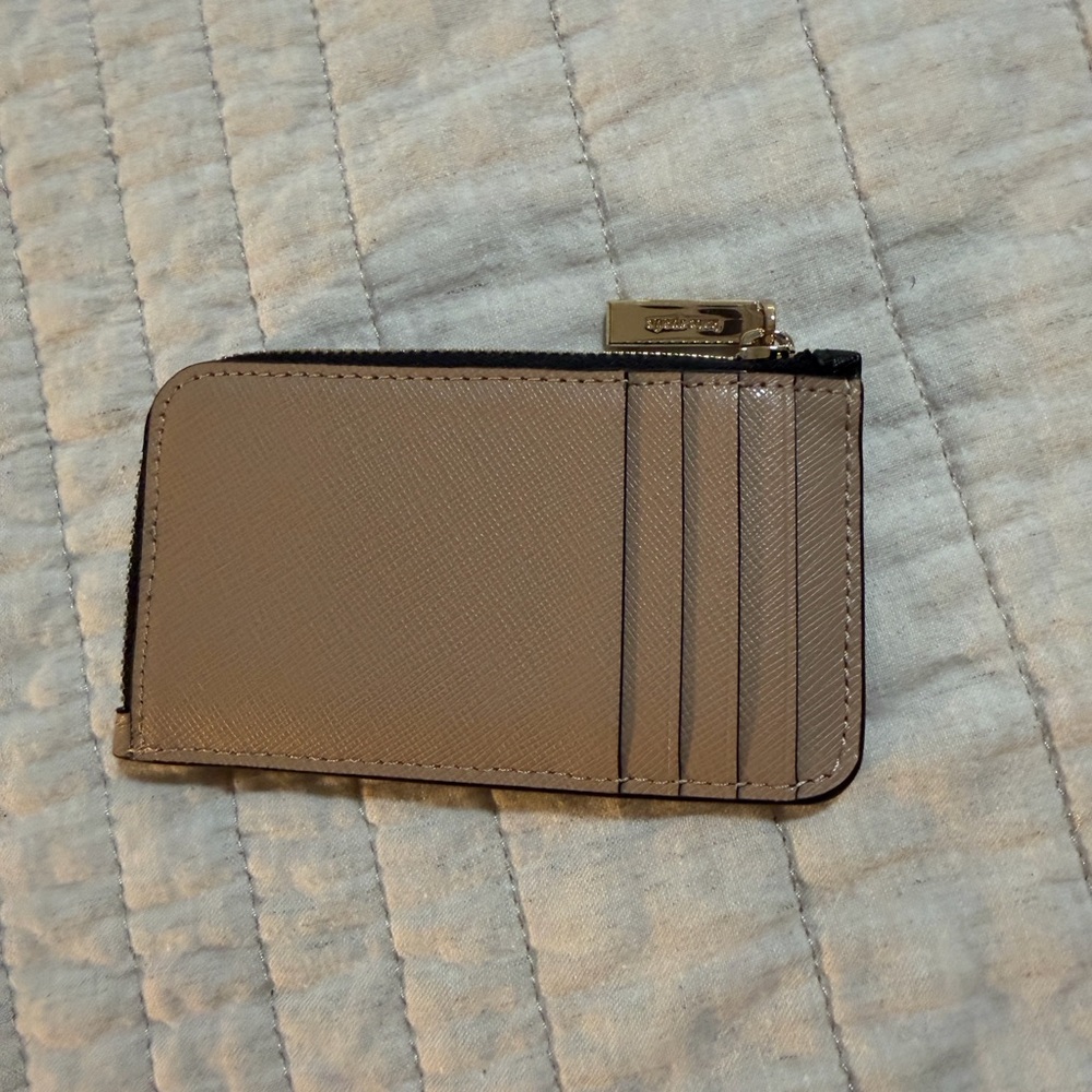 Kate Spade Wallet - Picture 2 of 3